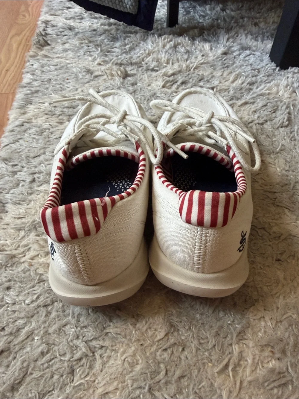 Skechers Kids Cream Canvas Lace-Up Sneakers with Red-Striped Lining